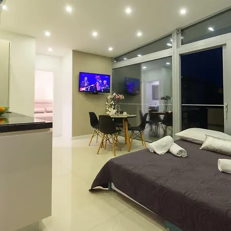Luxury Penthouse With Seaview Apartment *